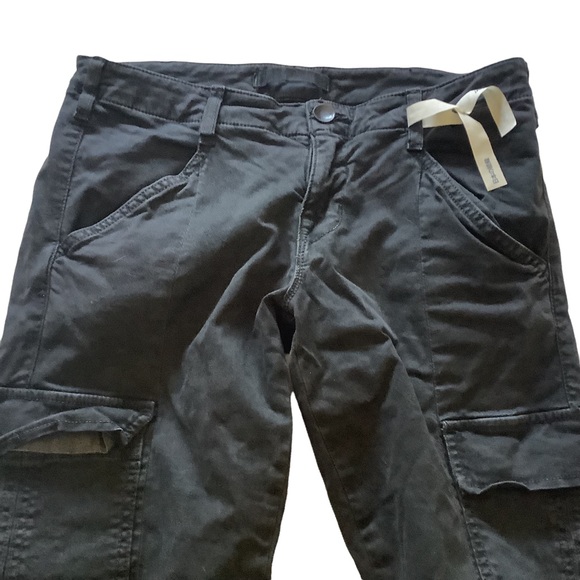 J BRAND Black Houlihan Low Rise Skinny Cargo Pants - Picture 4 of 9
